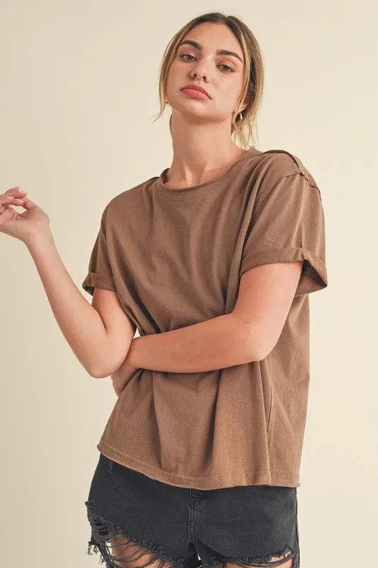 Aemi   Co Exposed Seam Round Neck Short Sleeve T-Shirt