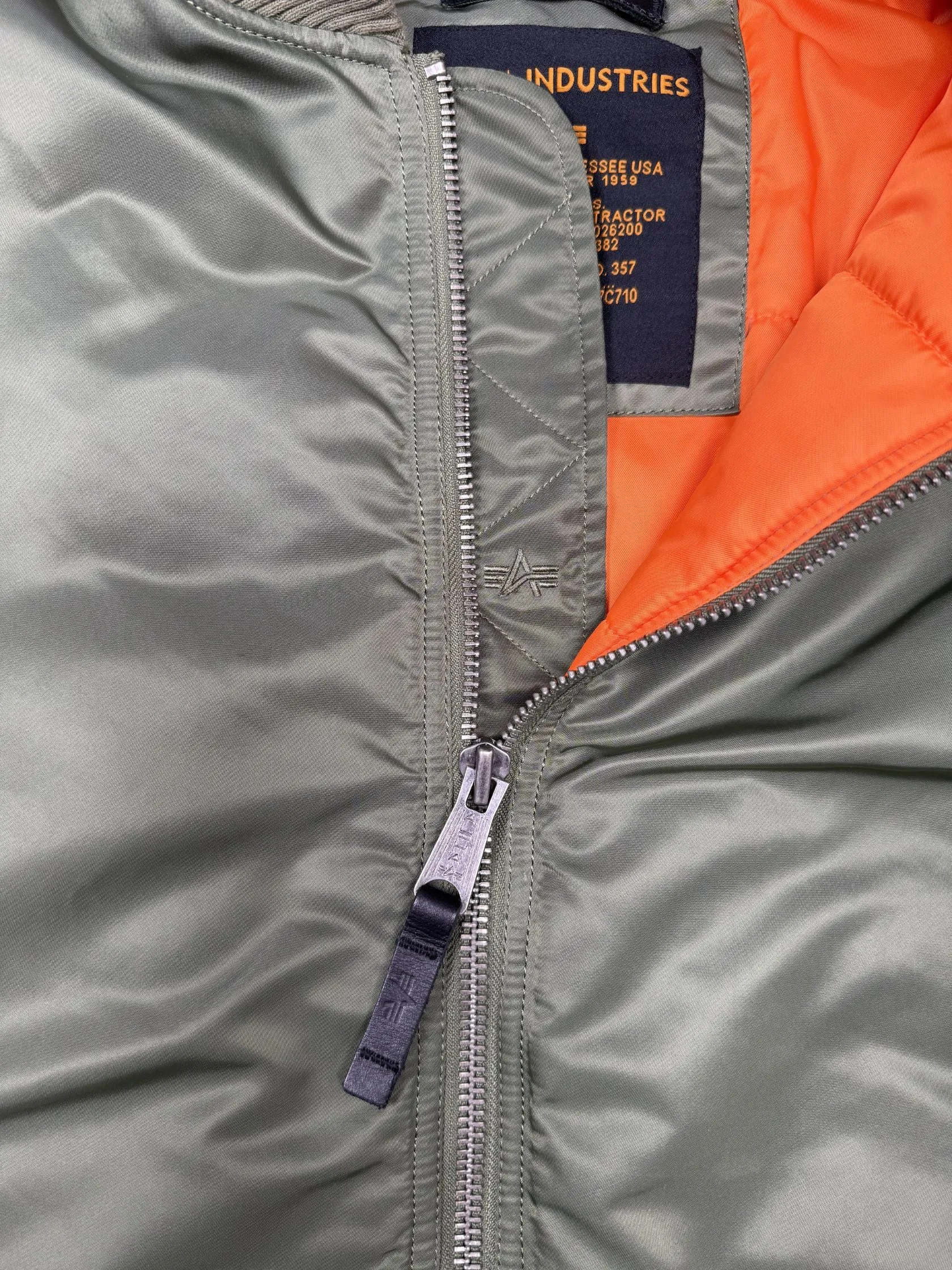 Alpha Industries MA-1 VF 59 Long Flight Jacket - Sage Green