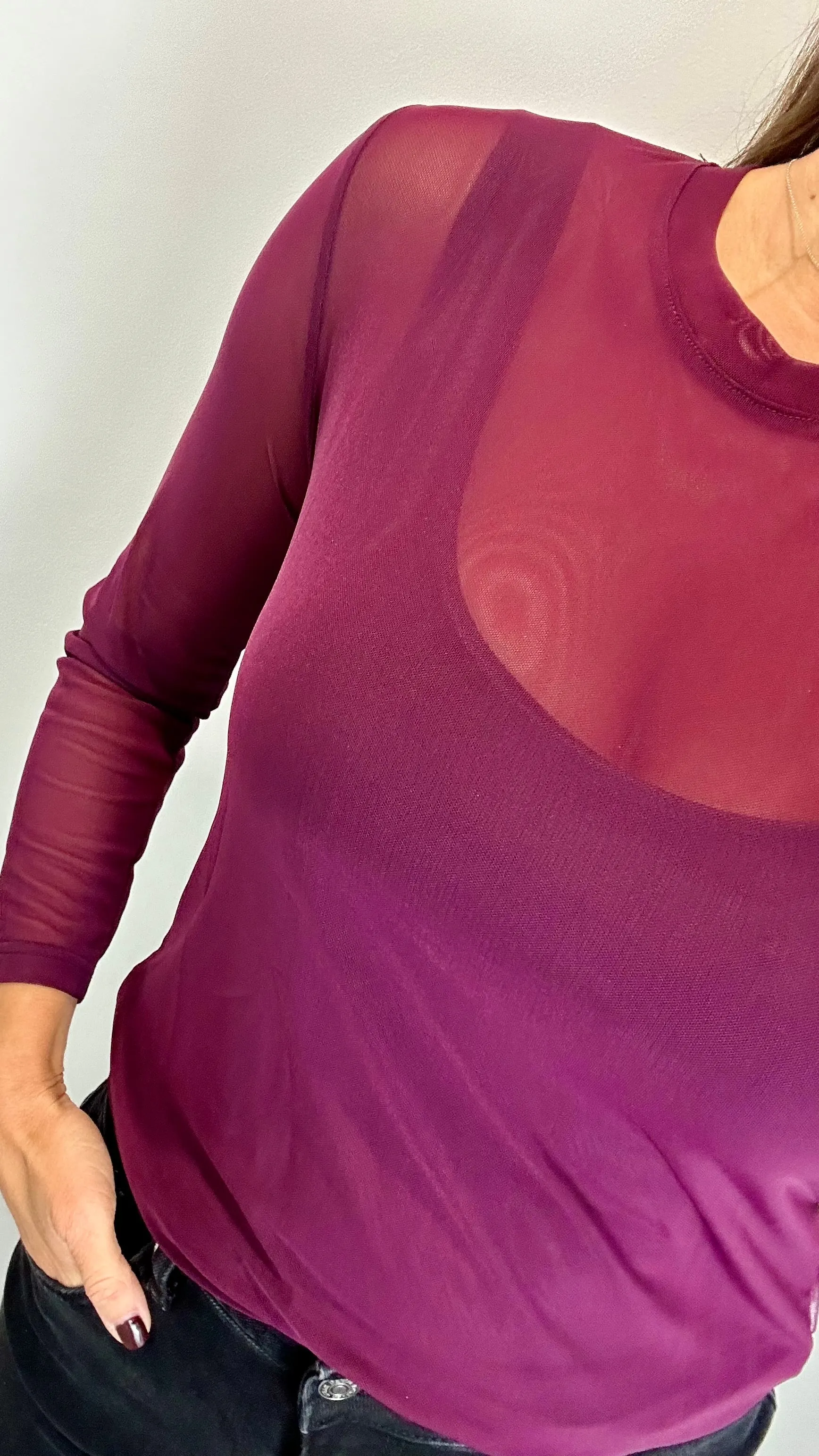 BORDEAUX SHEER TOP