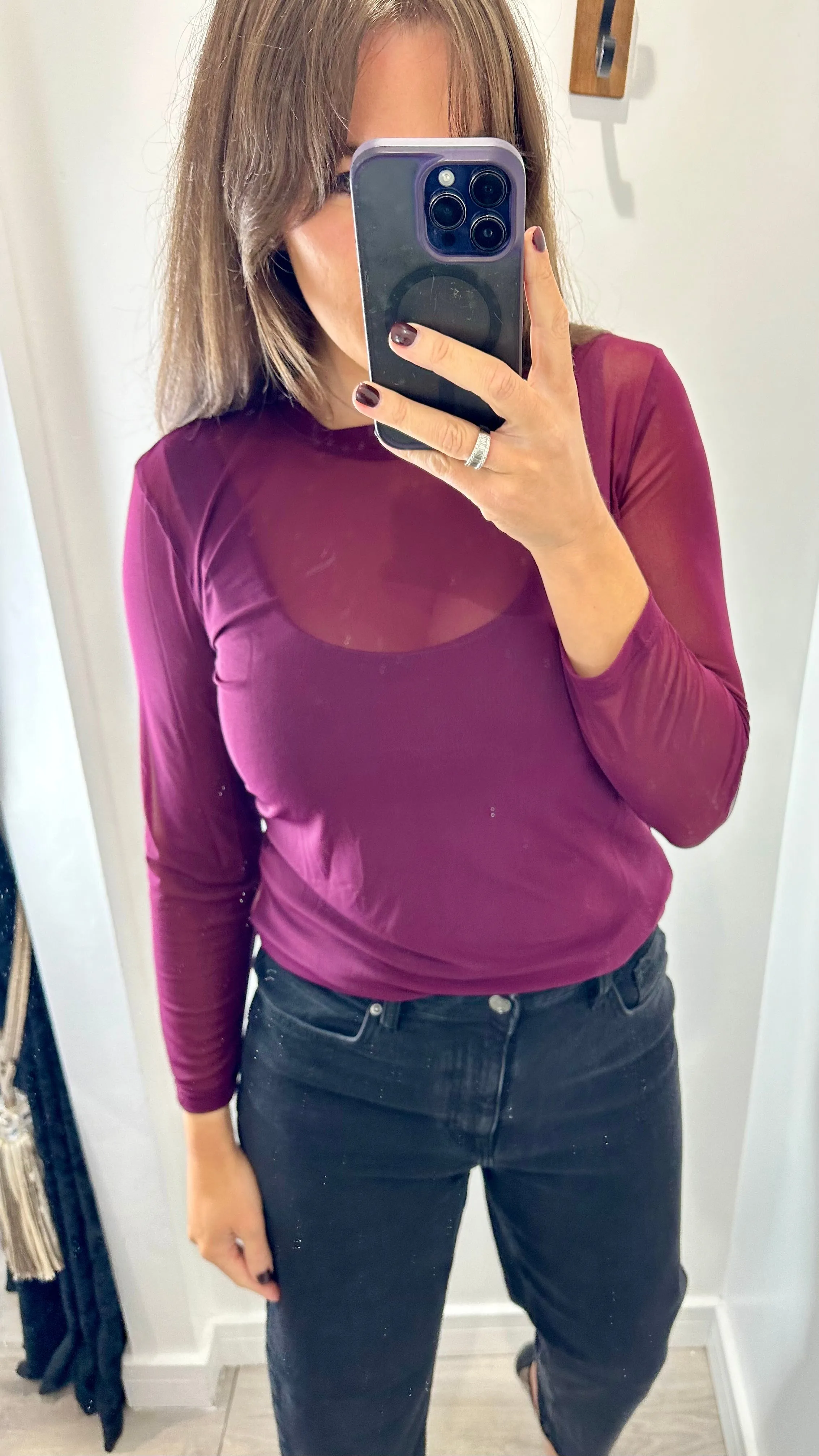 BORDEAUX SHEER TOP