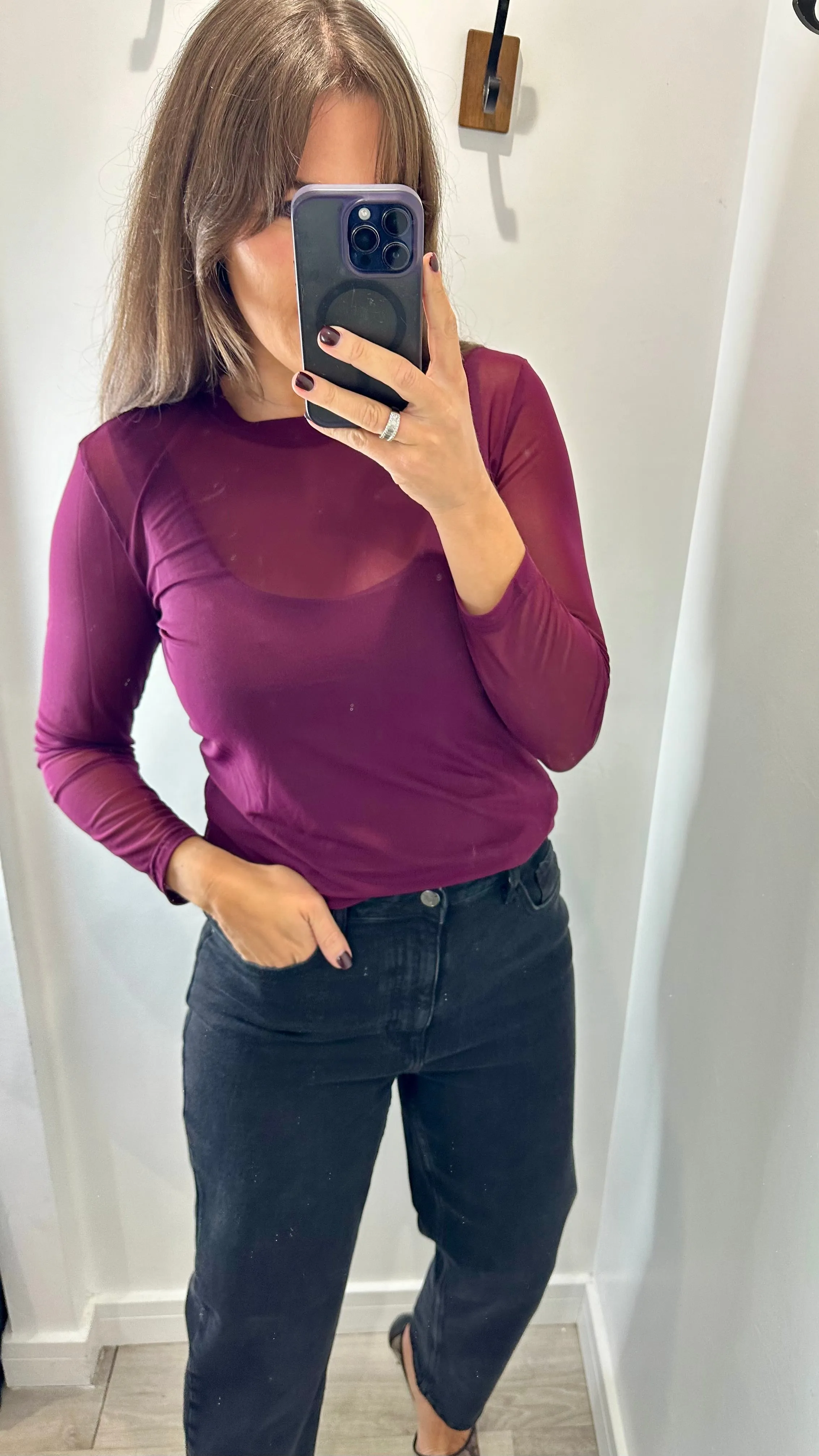 BORDEAUX SHEER TOP