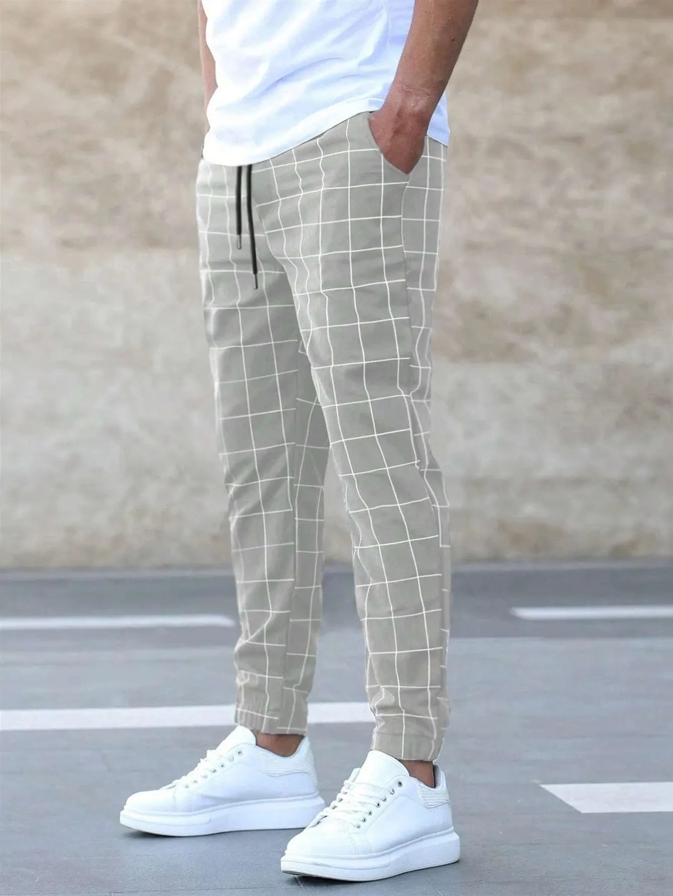 Casual and Comfortable Everyday Pants for Men