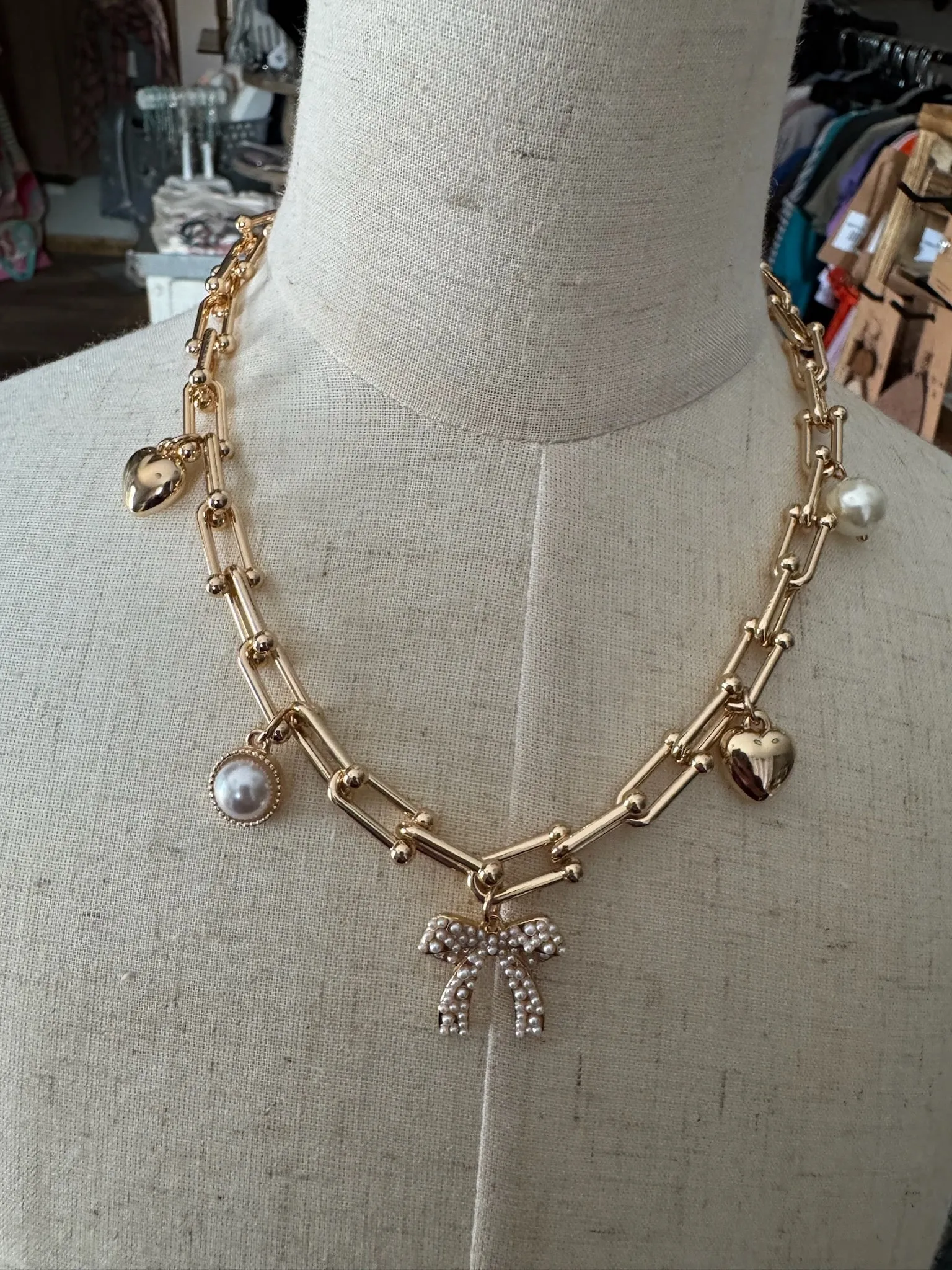 HEART & BOW CO. NECKLACE