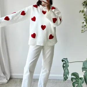 Leonore | Ladies knitted sweater with embroidered love heart