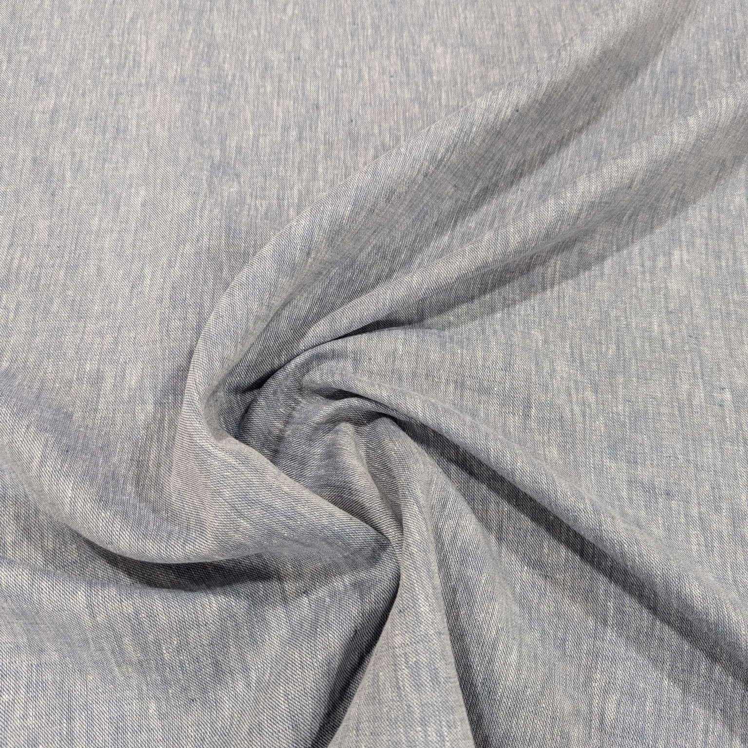 Luna Chambray, Sky