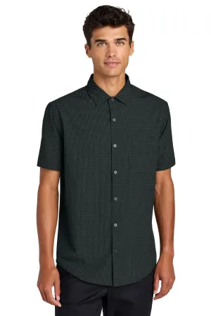 Mercer Mettle Short Sleeve UV Capital Tech Shirt MM2006 Deep Black Triangle Print