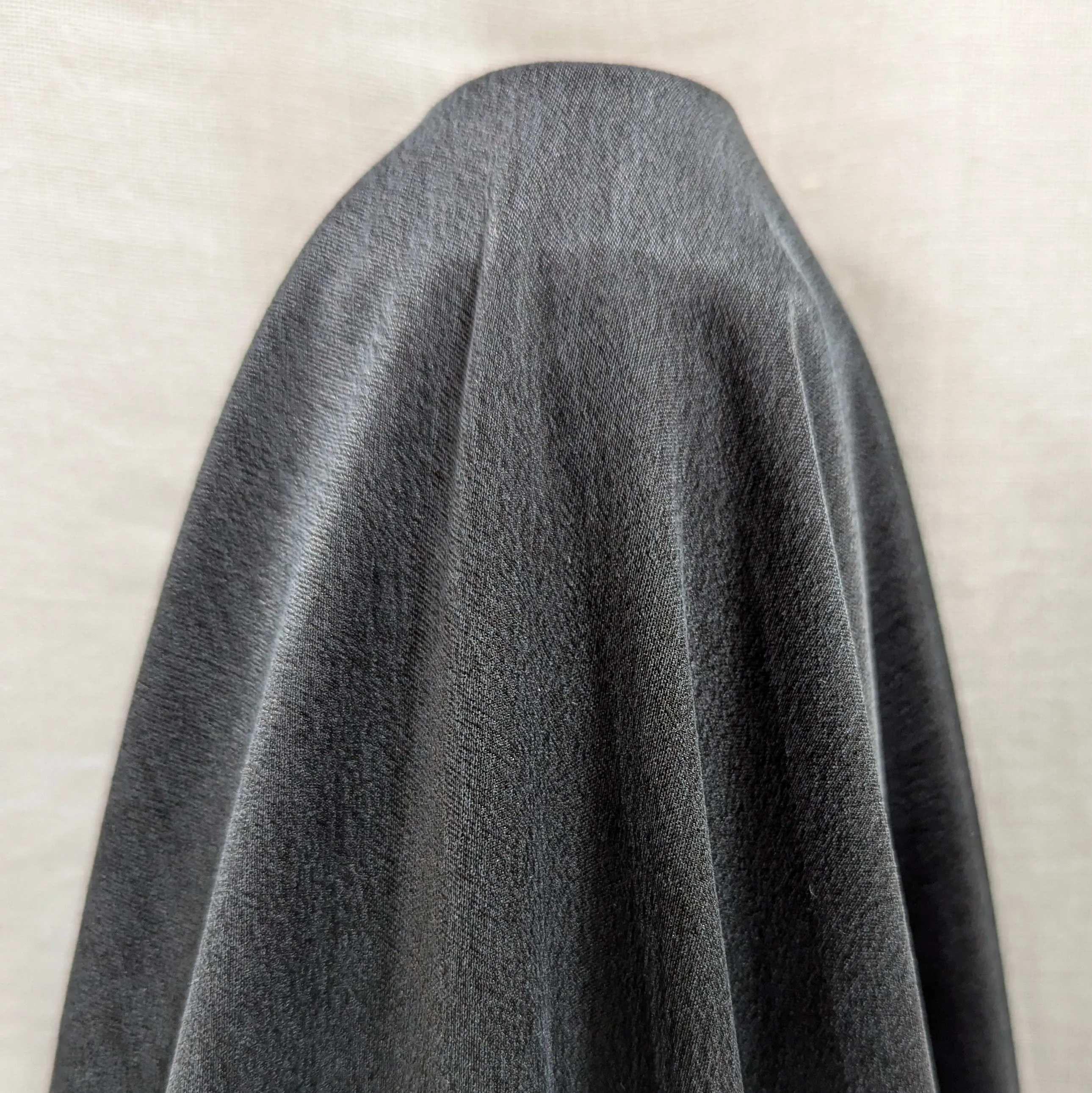 Moiwa Cupro, Black