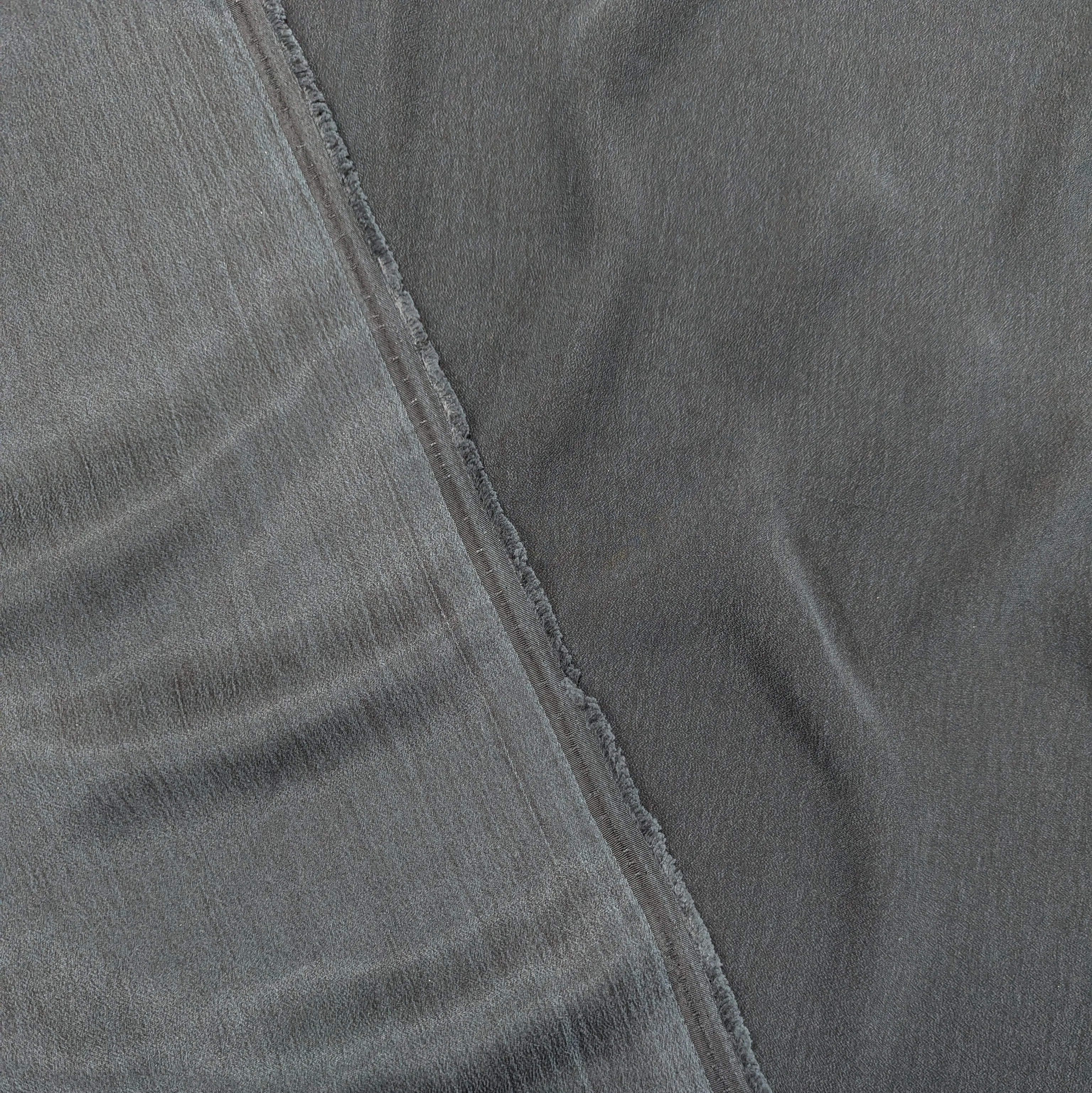 Moiwa Cupro, Black