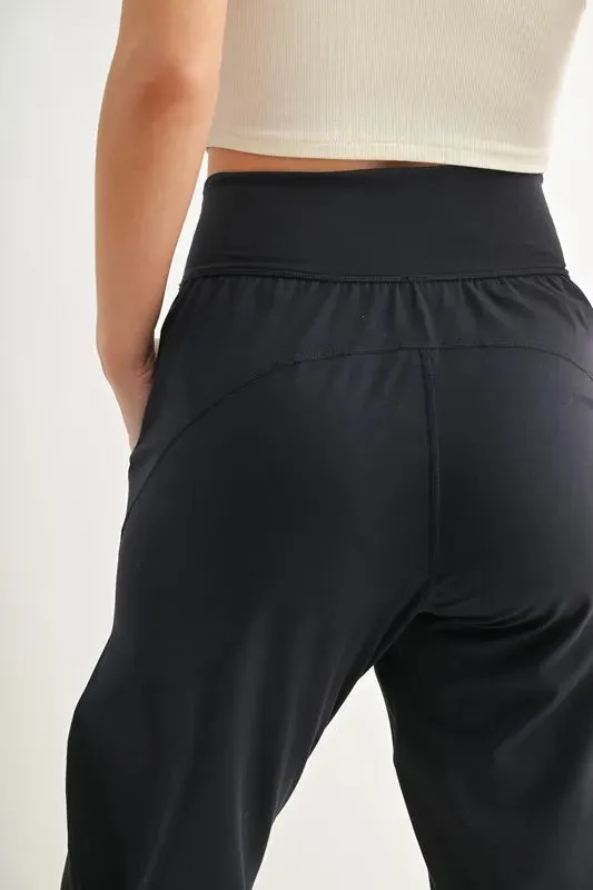 MONO B Flowbarrel High Waist Active Pants