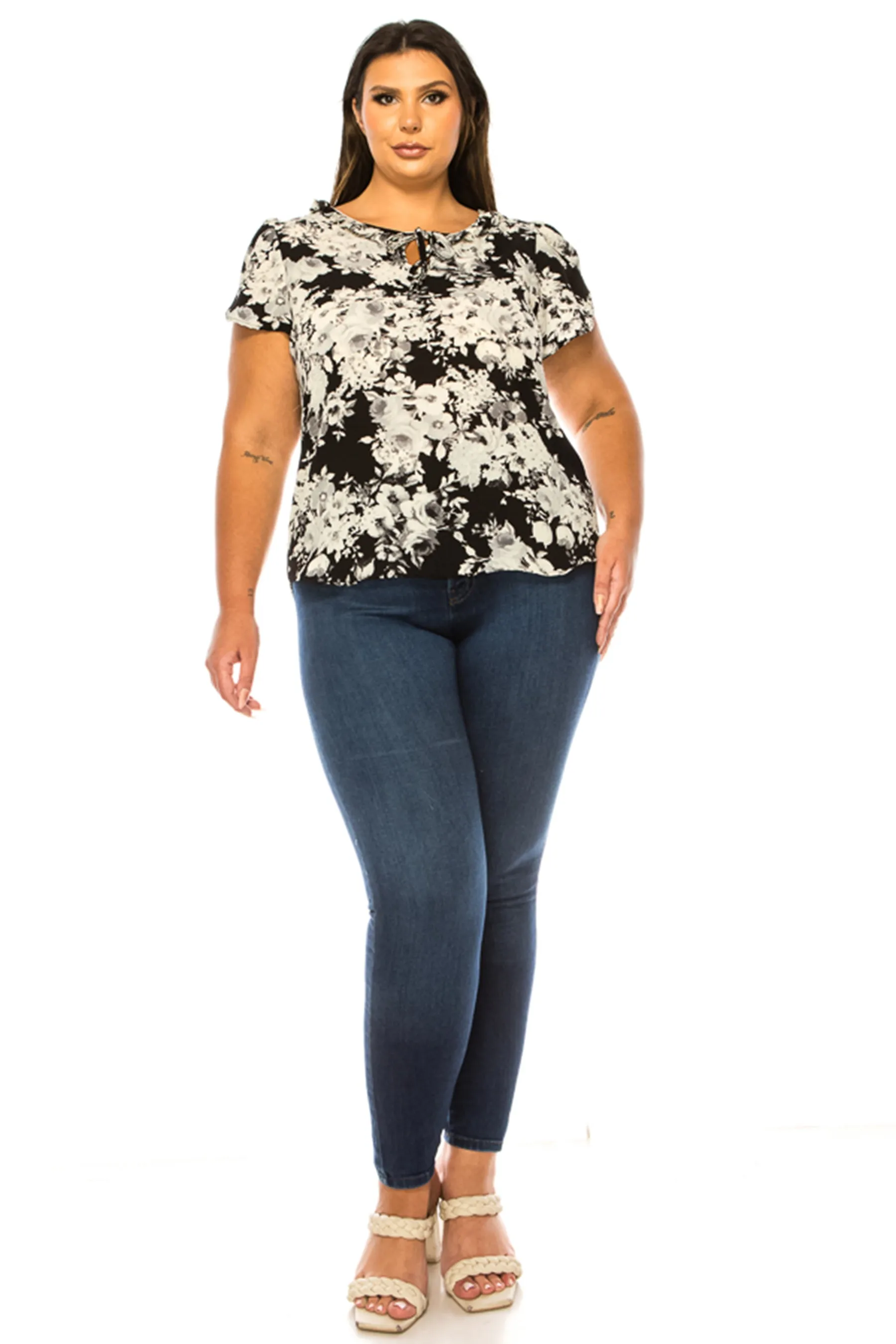 Plus Size Solid Overlapping Short Sleeve Top B82901 $9.50Each