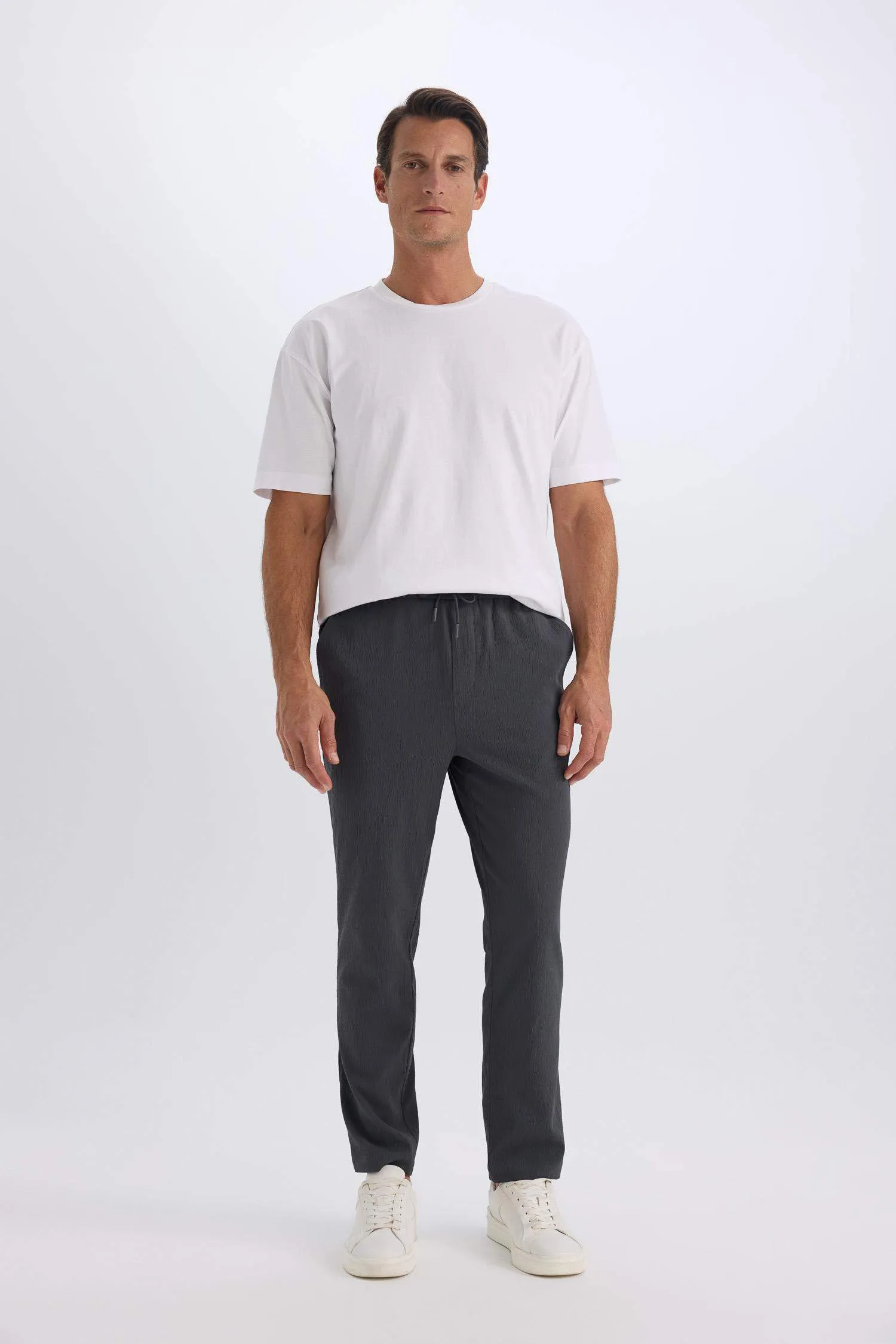 Relax Fit Comfortable Cut Straight Leg Cristed Summer Fabric Pants