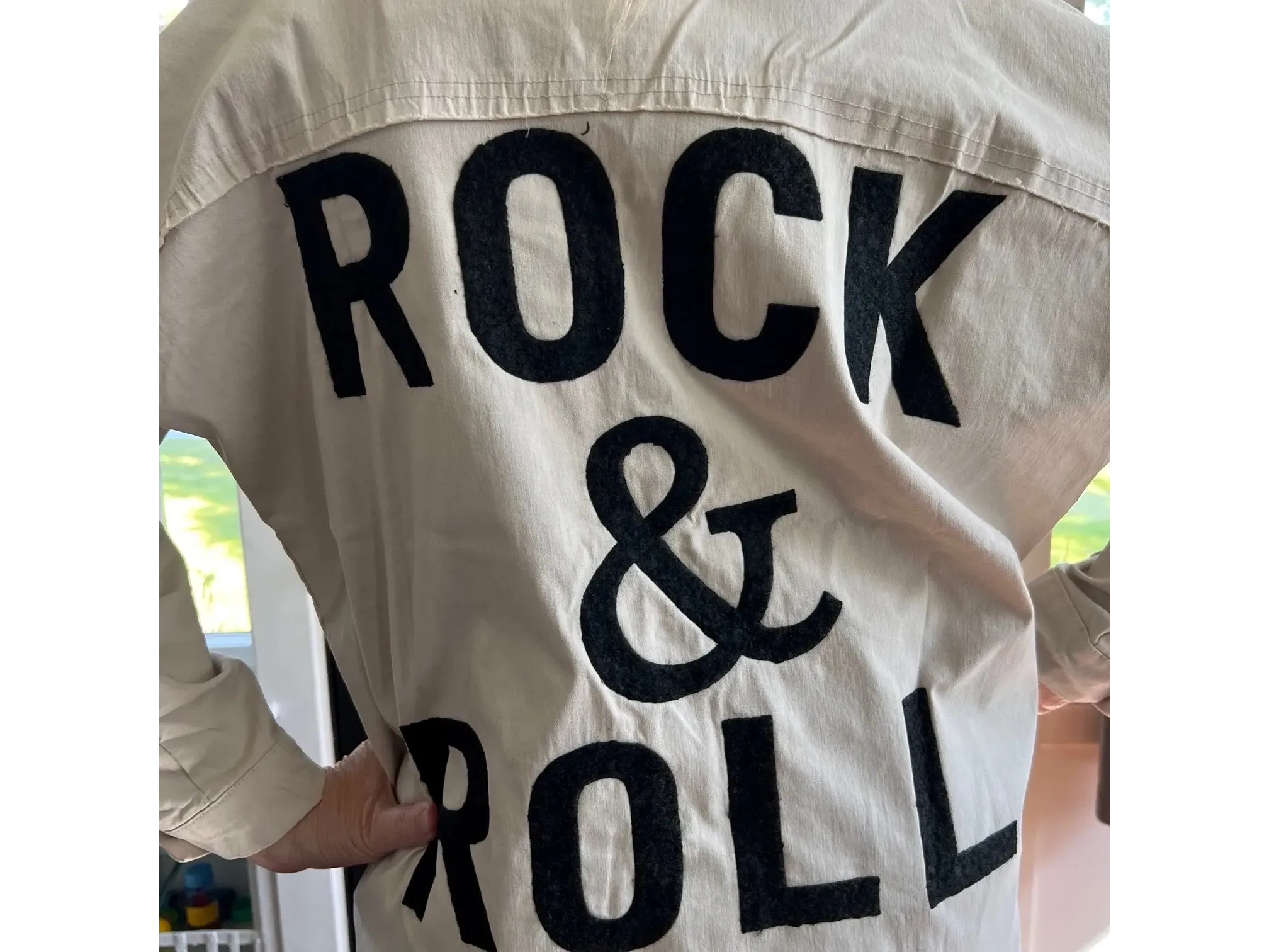 Rock & Roll Beige Long Sleeved Jacket ~ Slightly Oversized, Stretch Cuffed / Rolled with Collar & Button Front ~ ITOO