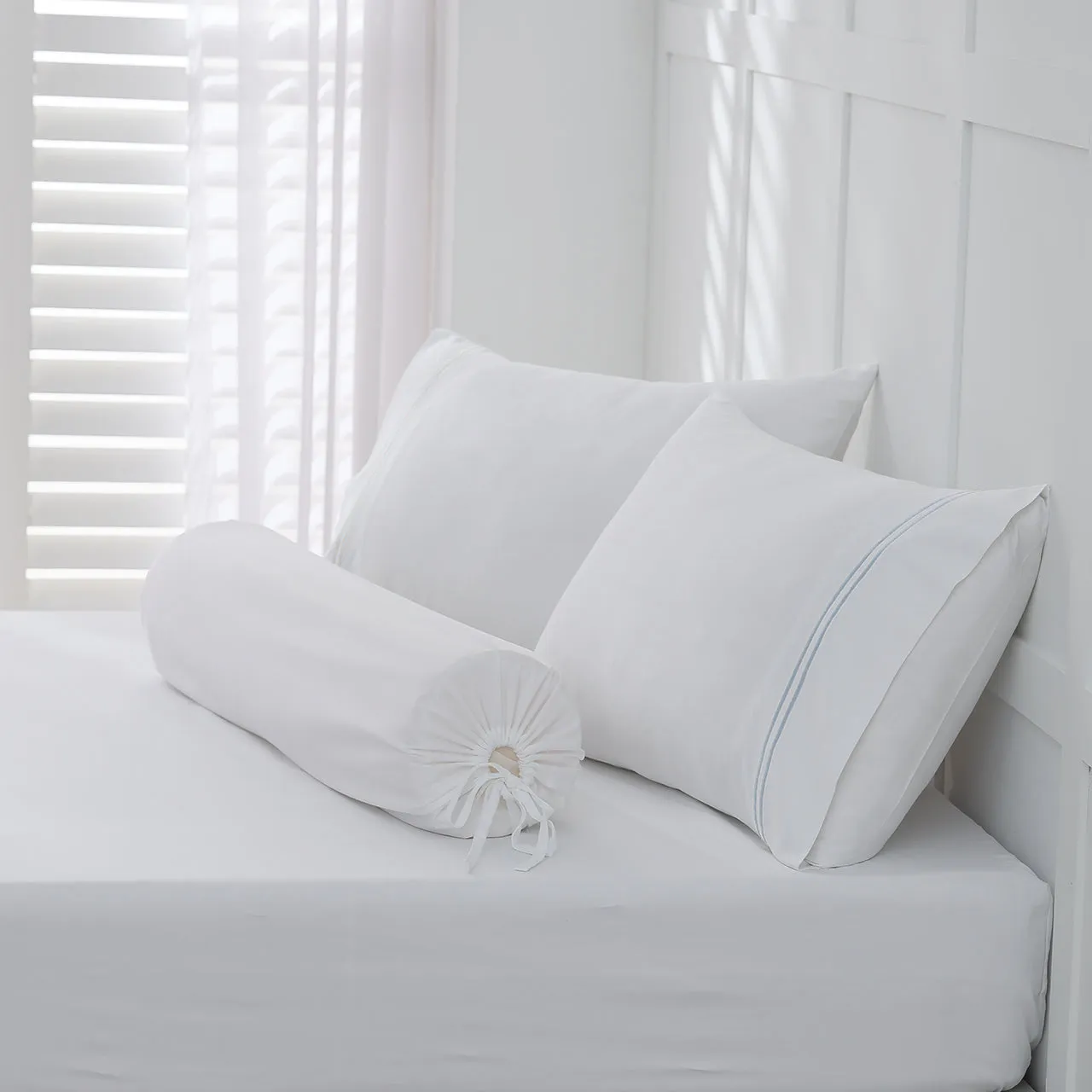 Royale 1000TC Embroidered Fitted Sheet Set Hotel Collection by Robinsons