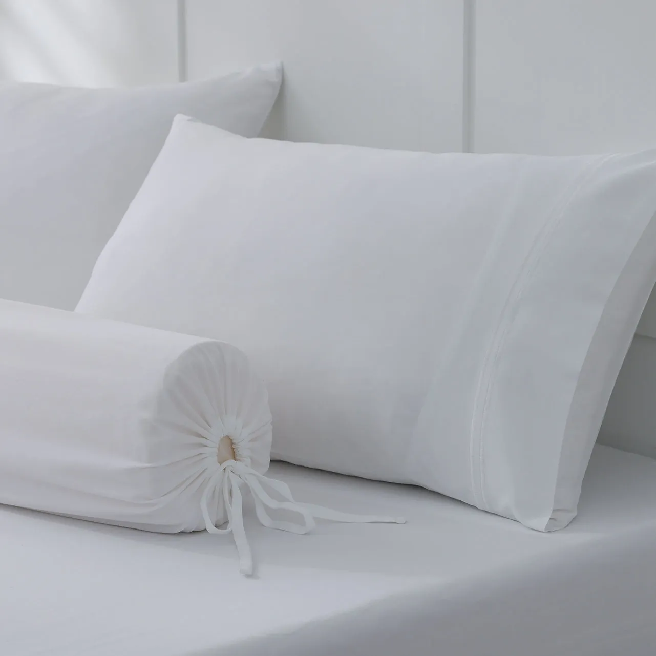 Royale 1000TC Embroidered Fitted Sheet Set Hotel Collection by Robinsons