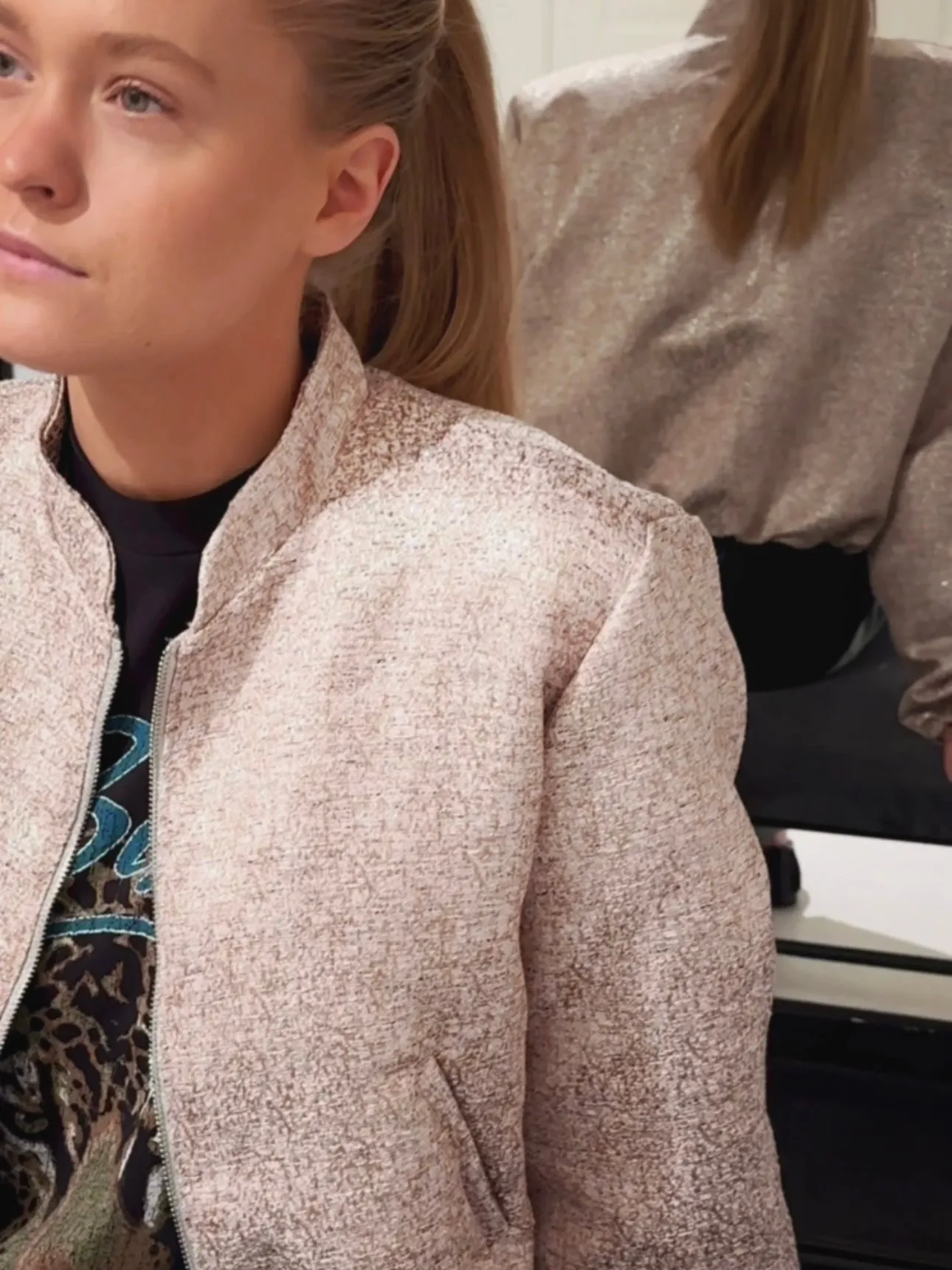 SHORT JACKET - PINK/GOLD