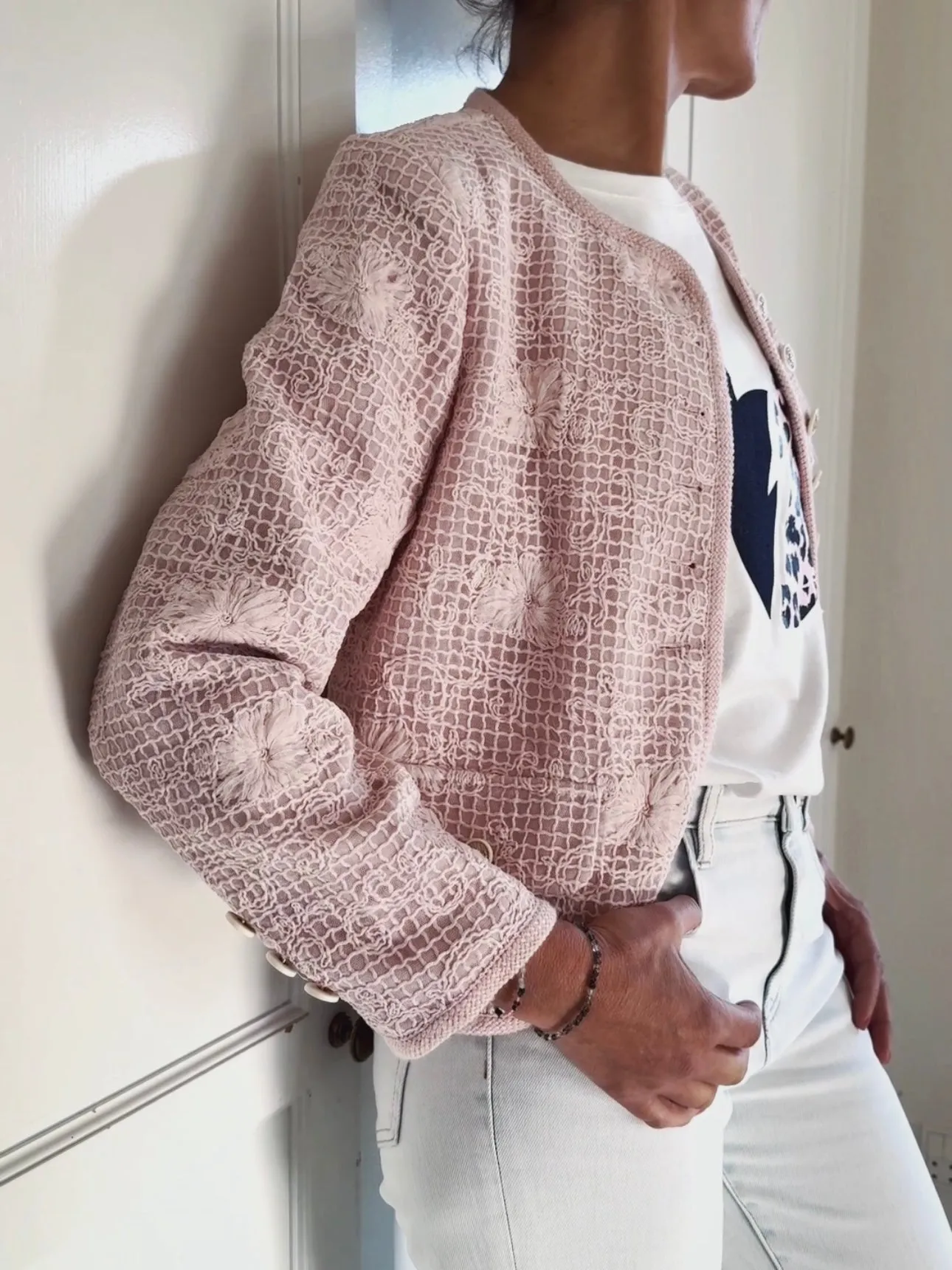 SHORT JACKET WITH DETAILS - PINK