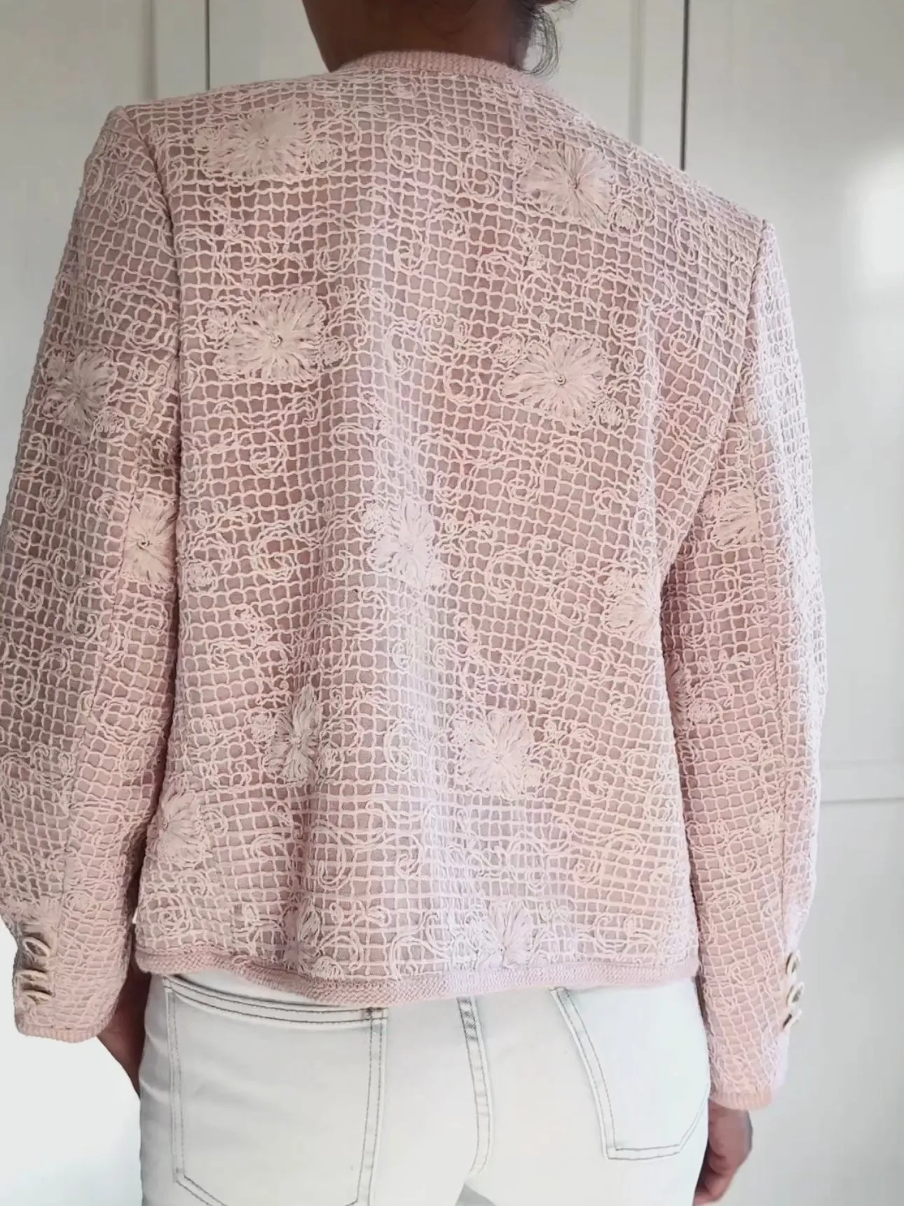 SHORT JACKET WITH DETAILS - PINK