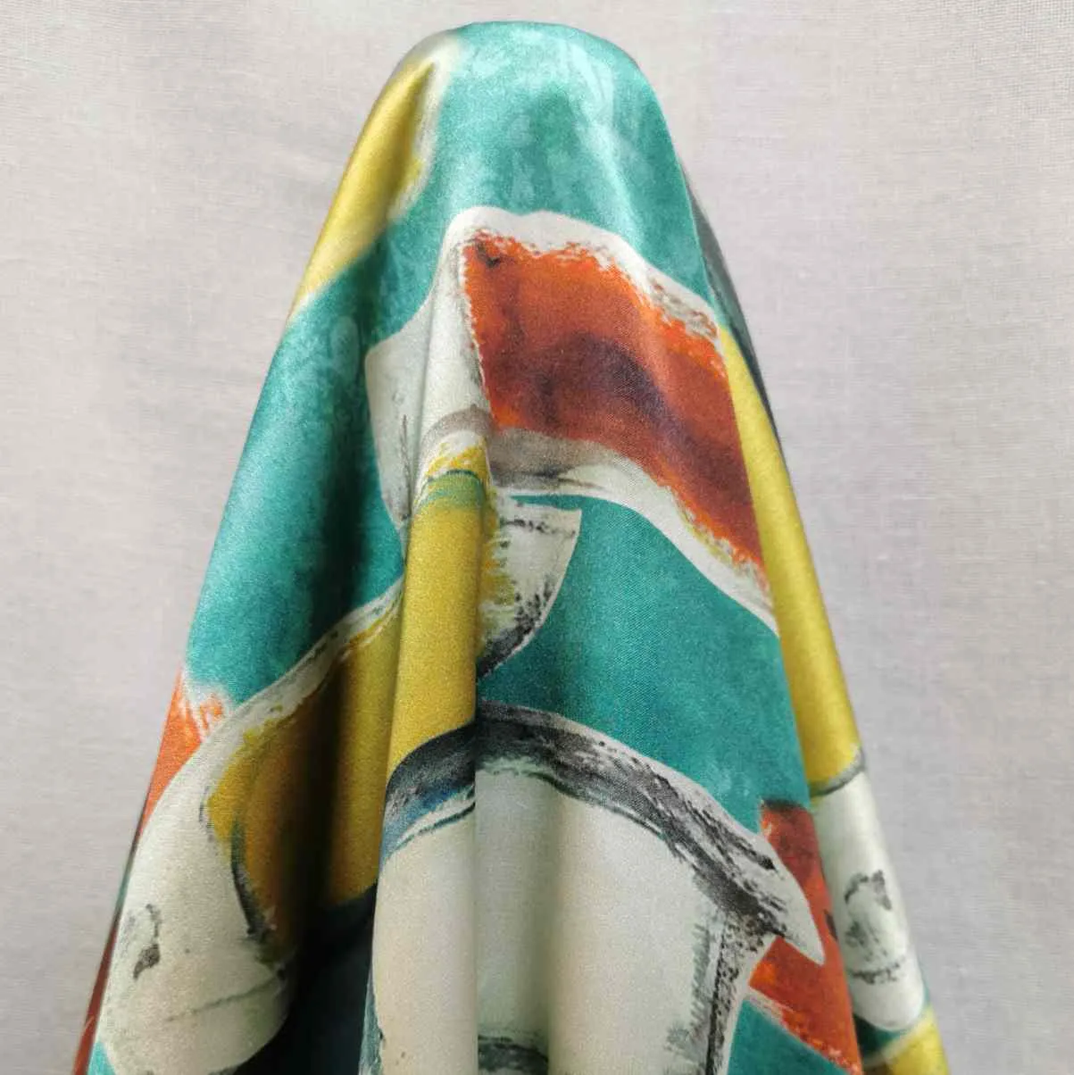 Silk Satin,Divine