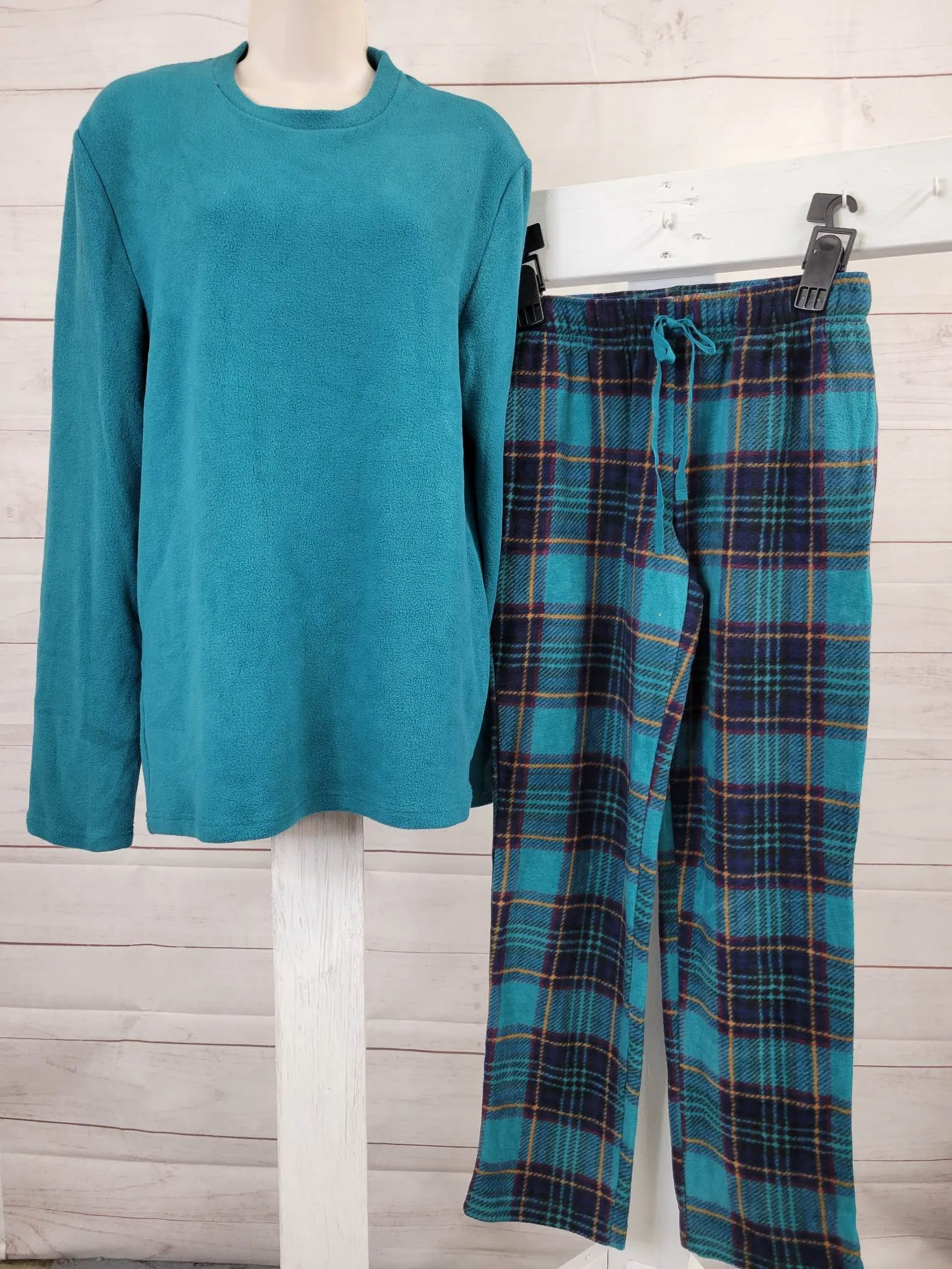 SMALL EVERGLAD A548951 Cuddl Duds Fleecewear with Stretch Pajama Set