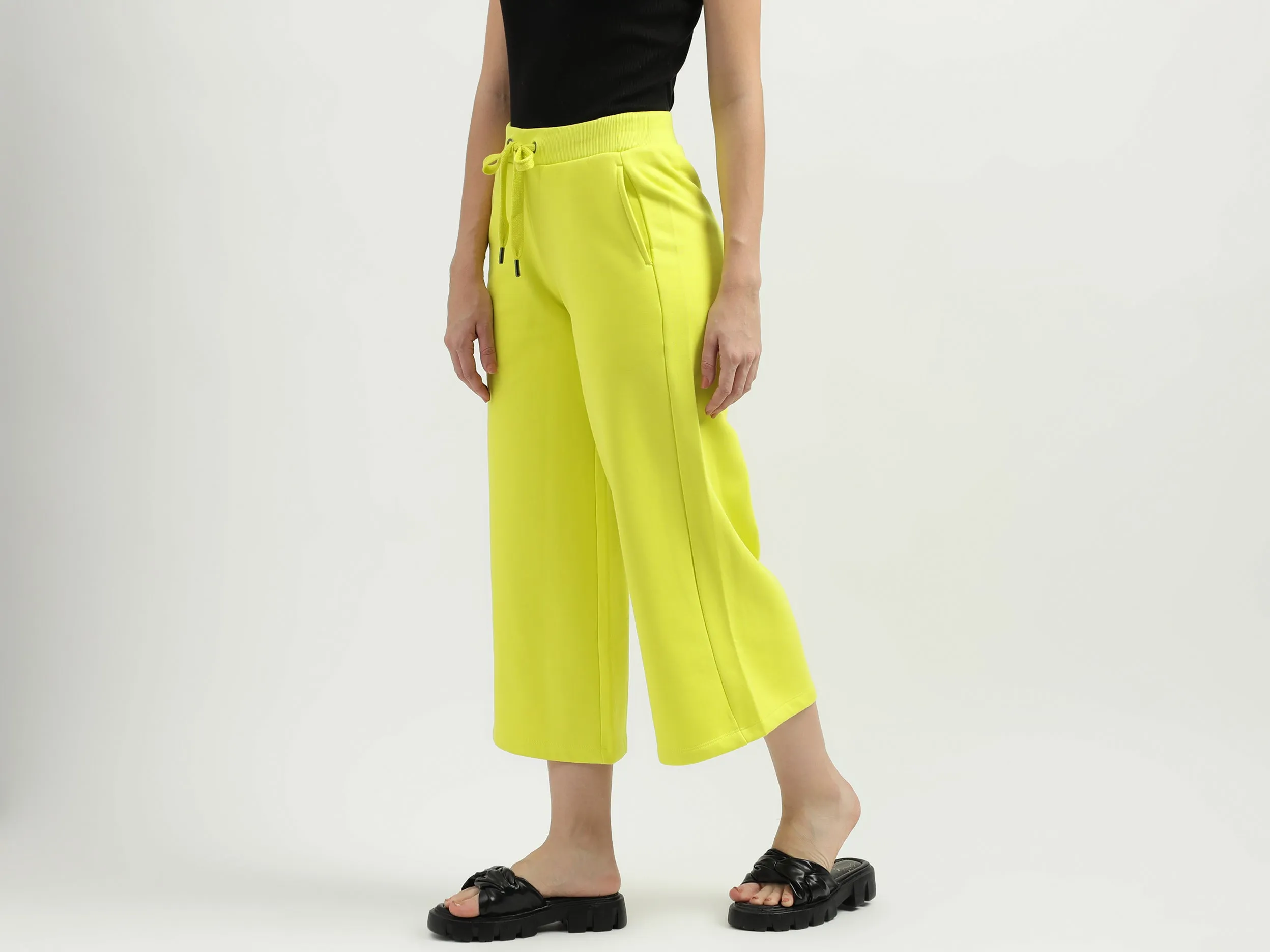 Solid Pattern Regular Fit Trousers