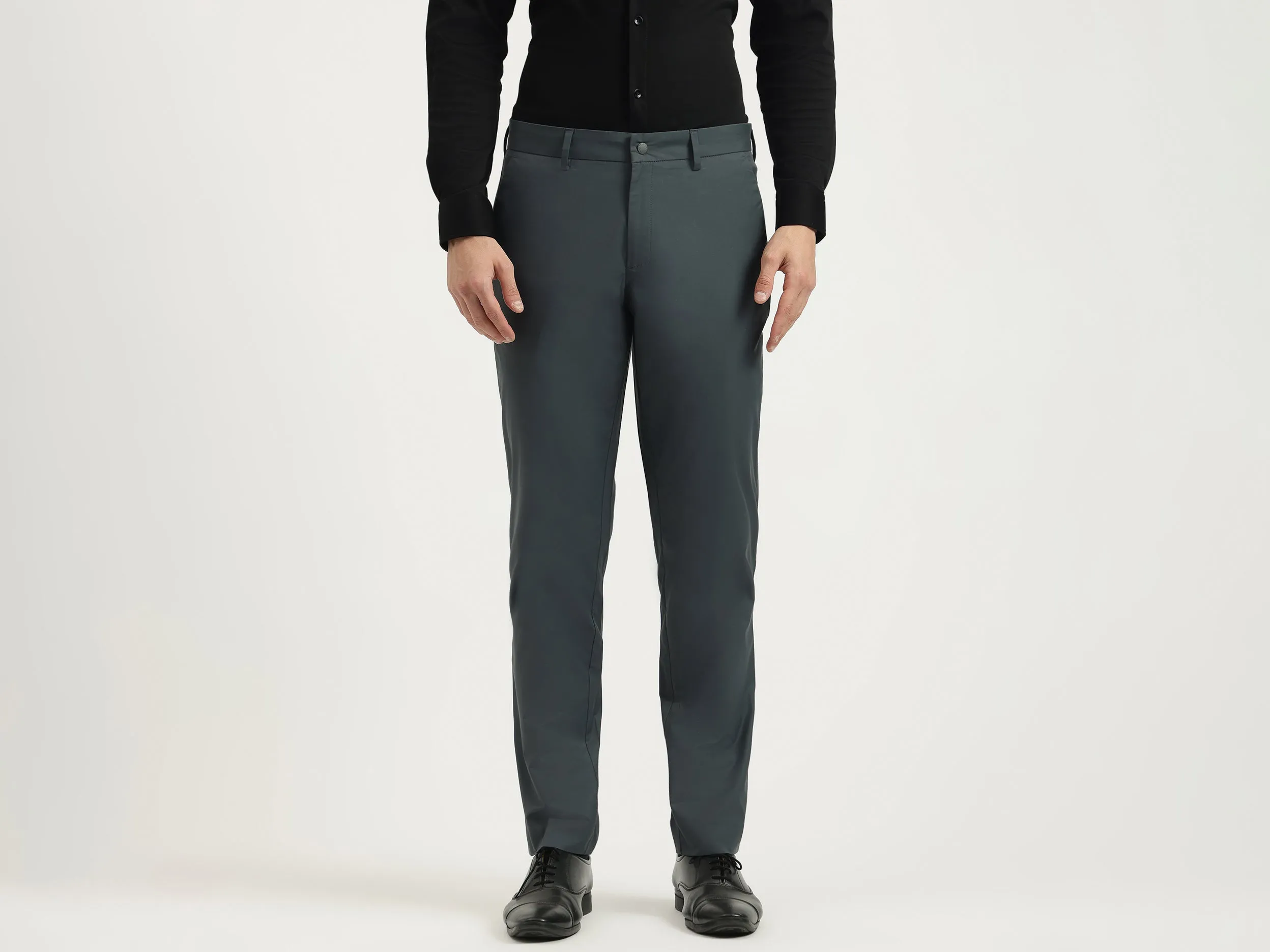Solid Relaxed Fit Trousers