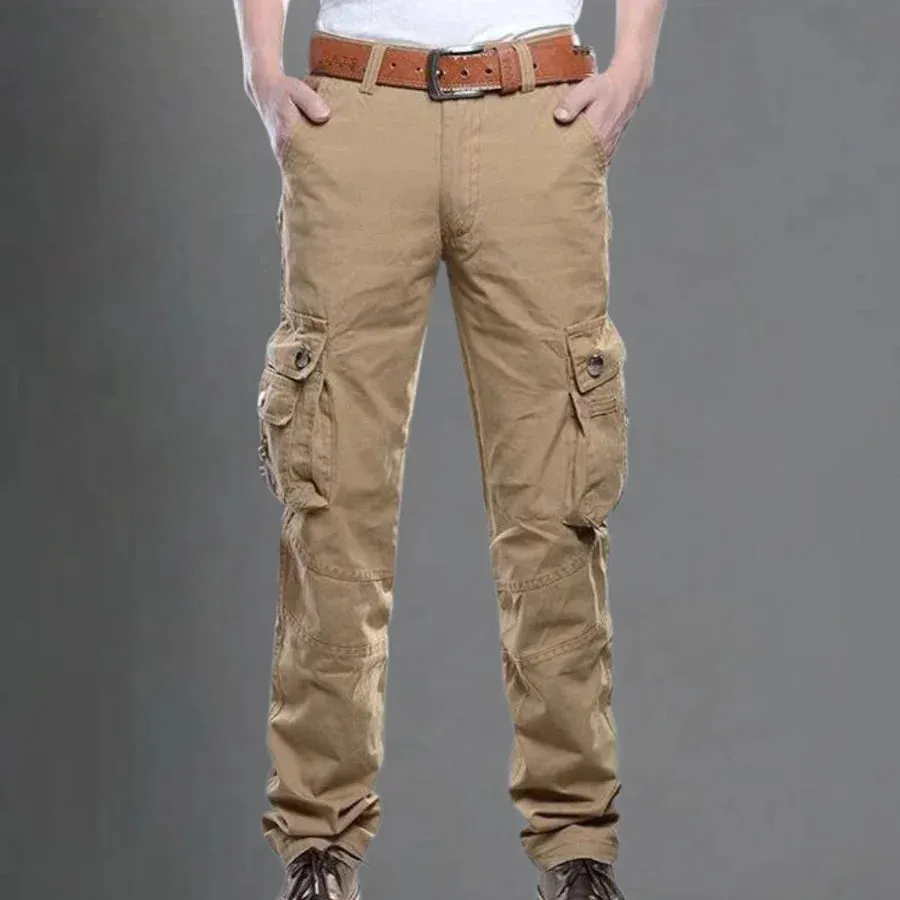 Stylish and comfortable cargo trousers for men
