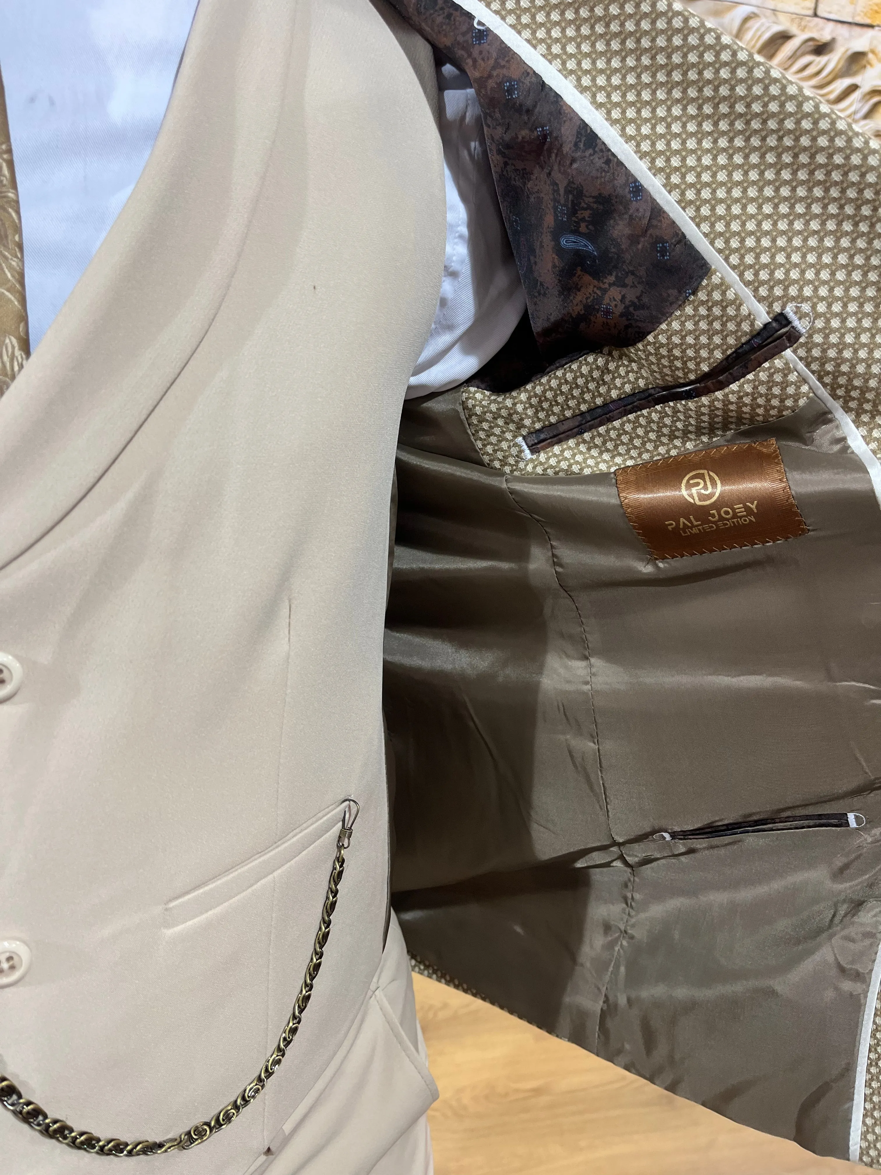 Warhol - Beige/Cream 3 Piece Suit