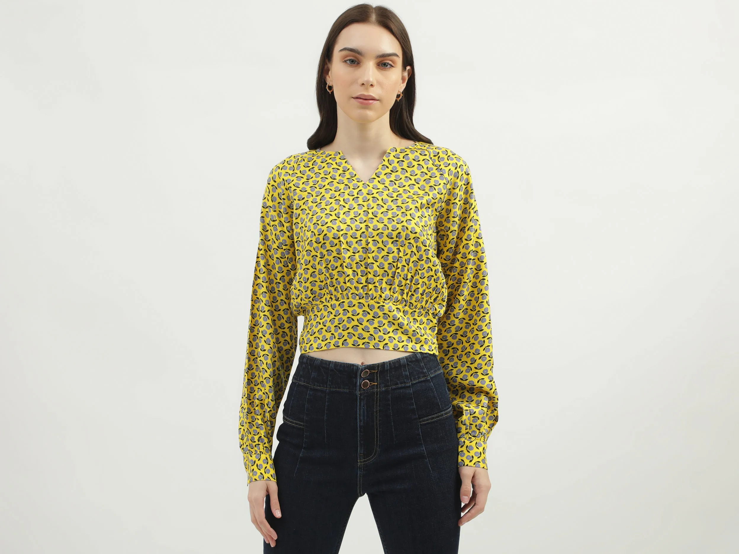 Women's Regular Fit V-Neck Floral Tops