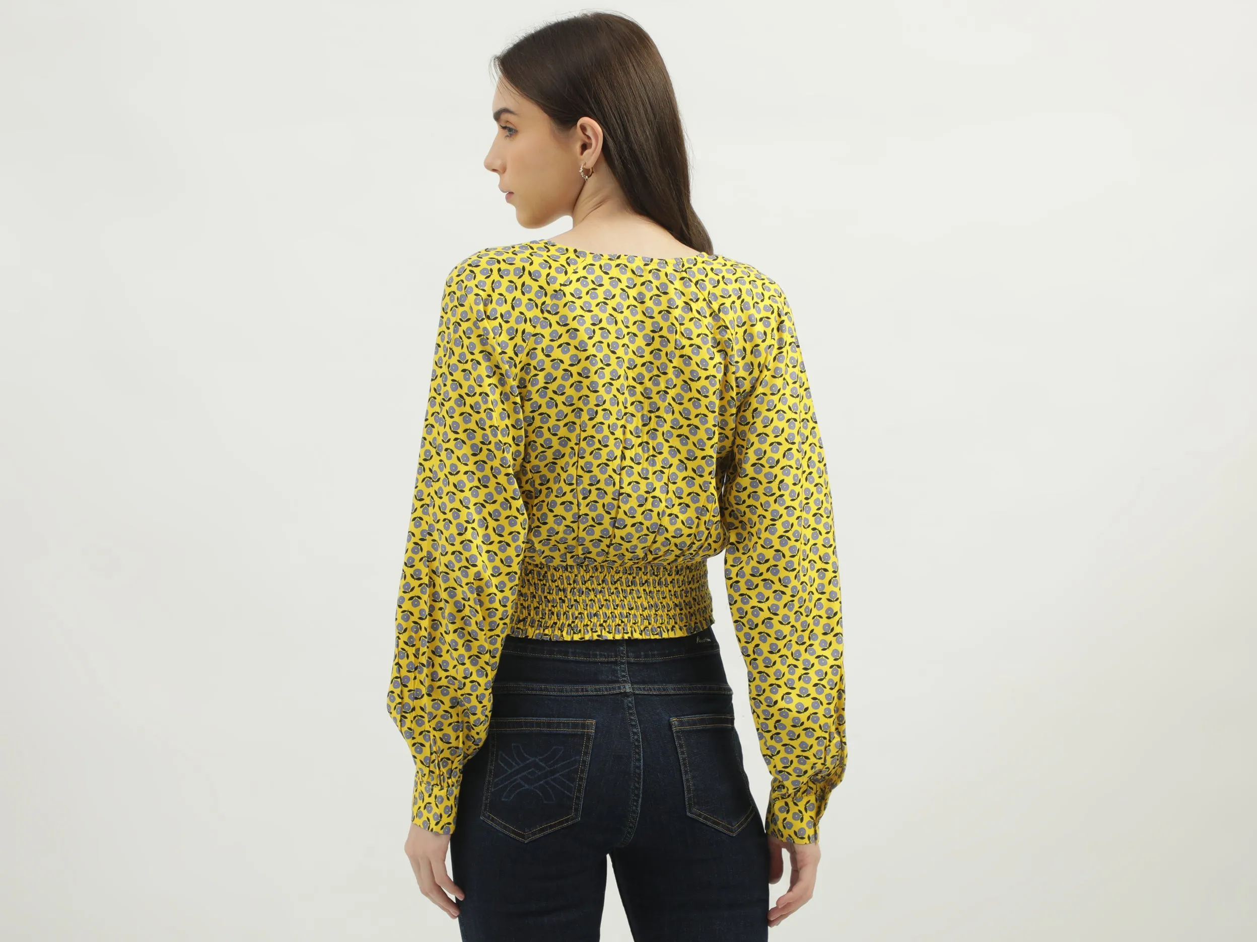 Women's Regular Fit V-Neck Floral Tops